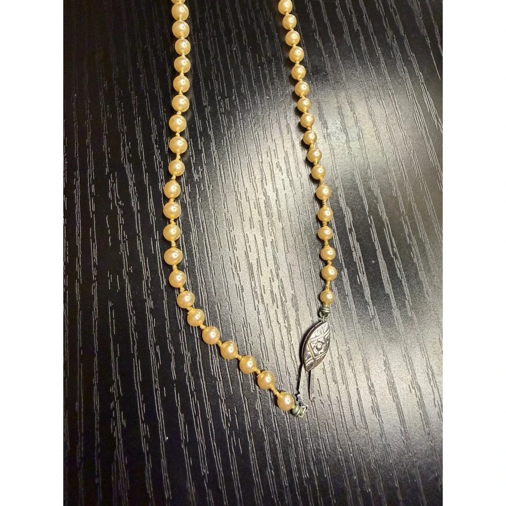 Vintage Graduated Faux Pearl Necklace 10k Gold Clasp Cream Hand Knotted 19.5in